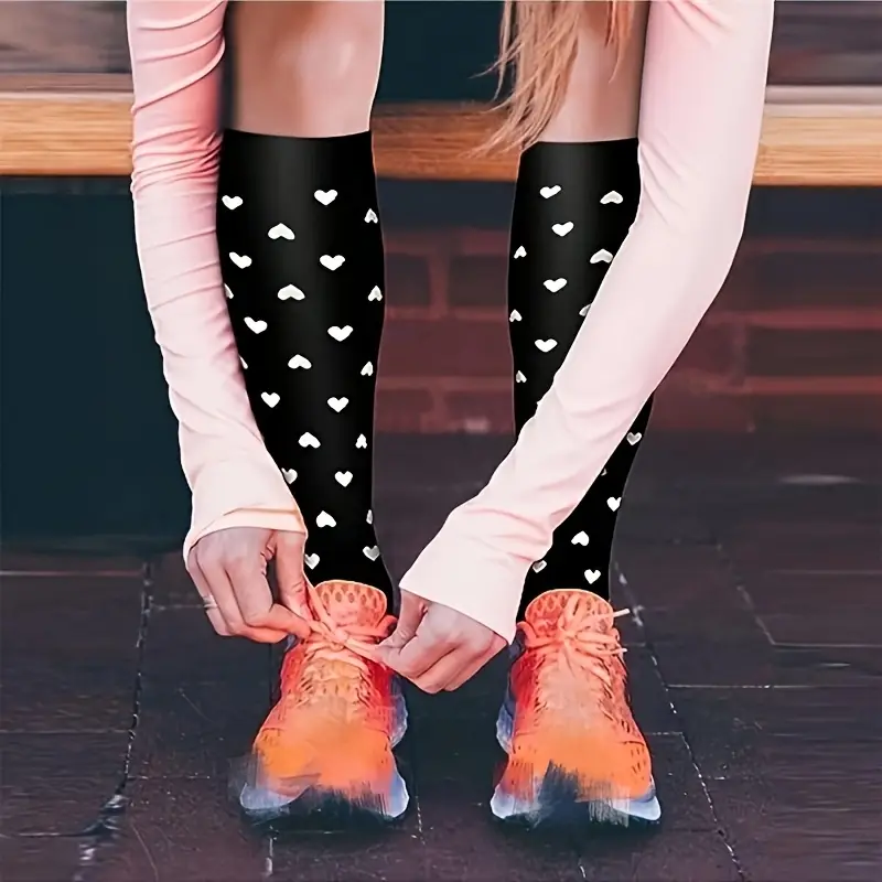 6 Pairs Of 15-25mmHg Cyclic Knee Compression Socks for Running And Cycling